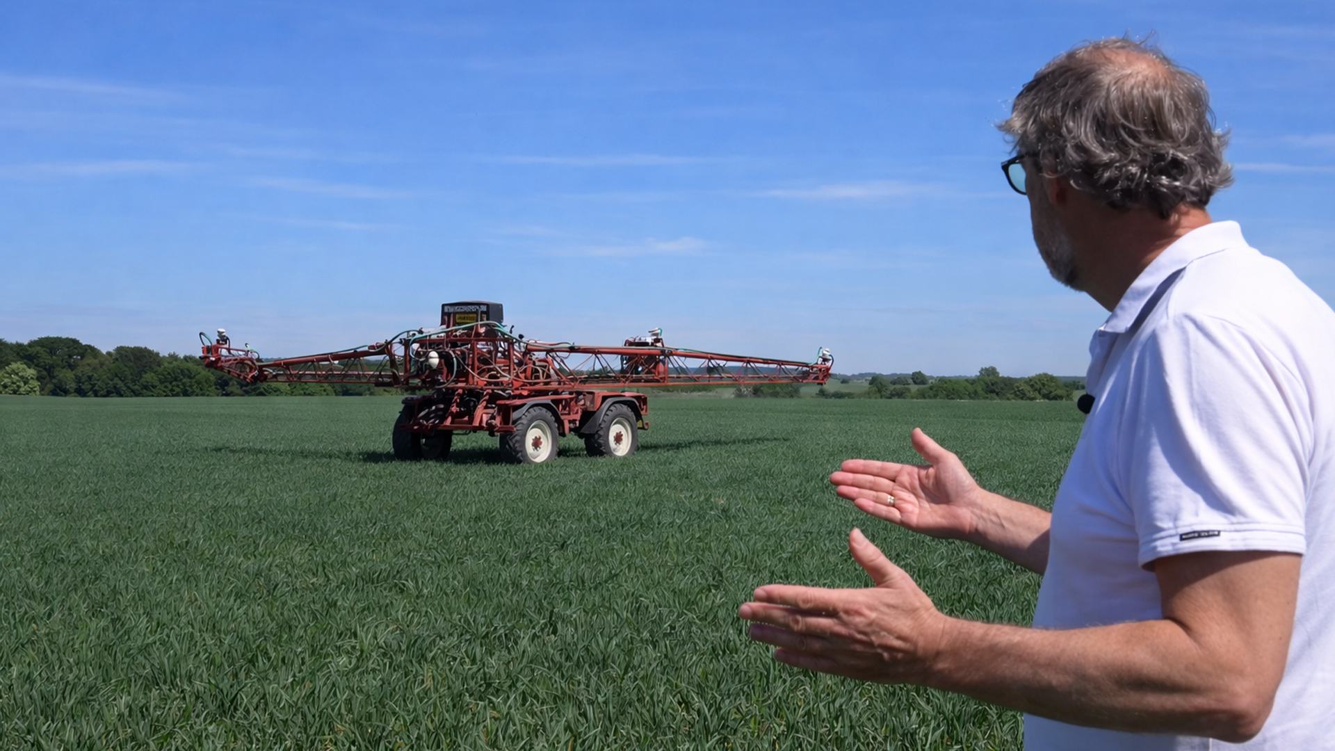 How does this farm sprayer really work in fields?