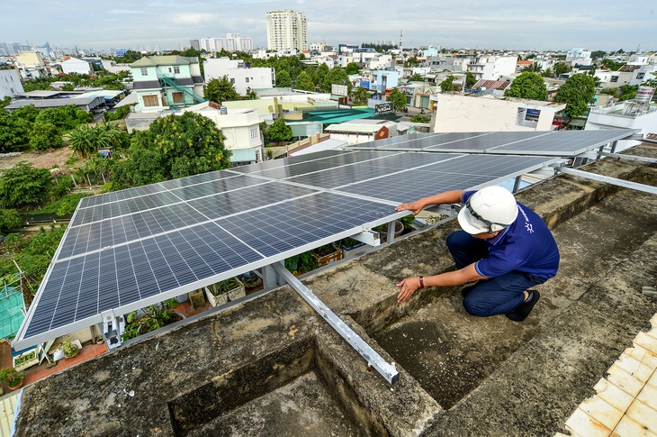 Thủ tướng chỉ đạo: Hỗ trợ người dân lắp điện mặt trời mái nhà - giải trí news from Tuổi Trẻ