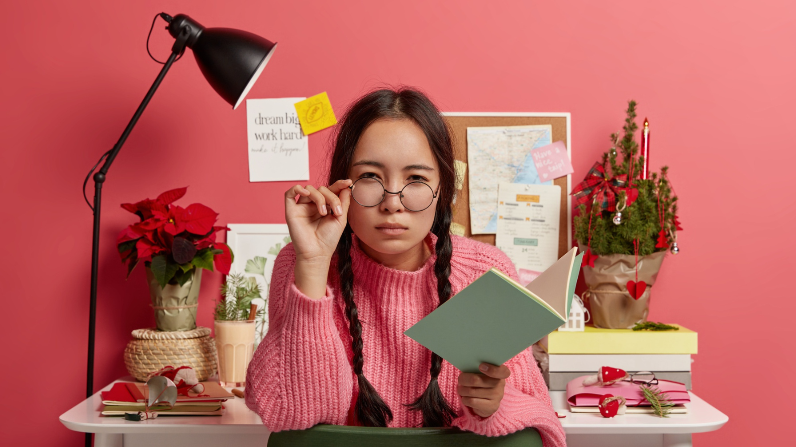 9 productivity hacks for students who struggle with procrastination