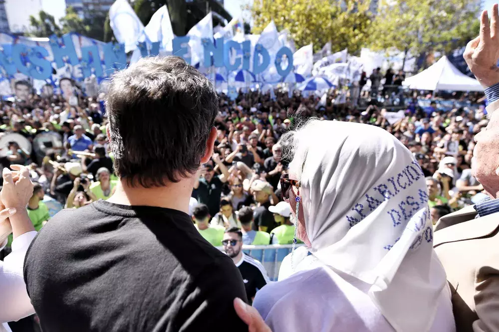 Kicillof vincula políticas de Milei con la dictadura y apunta a sacar ...