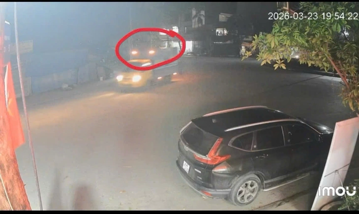 Xe tải giao hàng gây tai nạn chết người rồi bỏ trốn