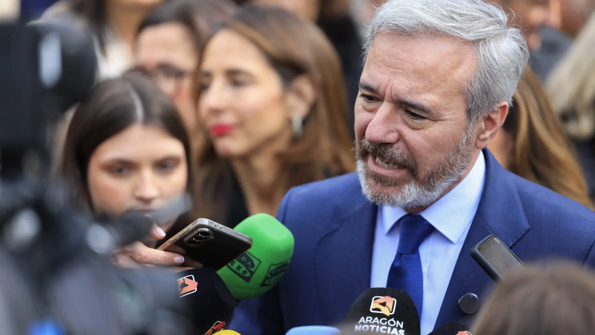 Negociaciones de PP y Vox en Aragón: del 'streaming' a la nada