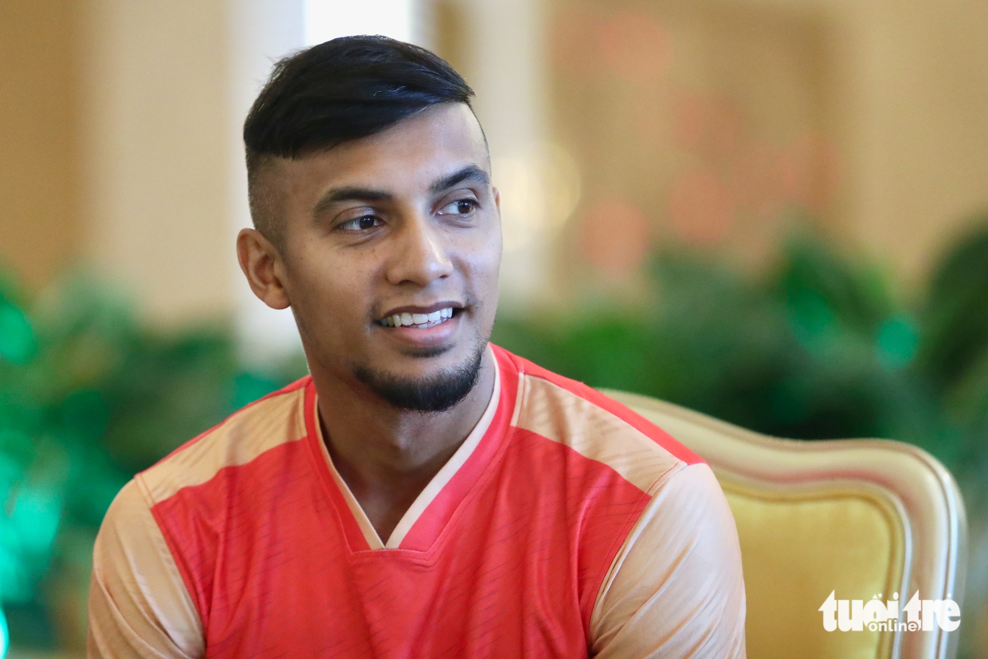 Viên đạn sượt qua tim và cuộc đời nghị lực của tuyển thủ Bangladesh