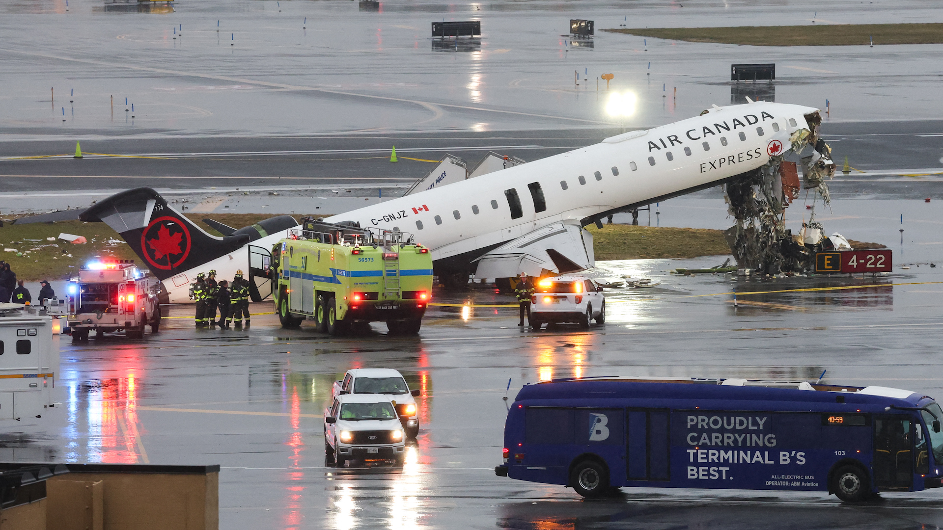 Initial reports point to overlapping failures in Air Canada crash