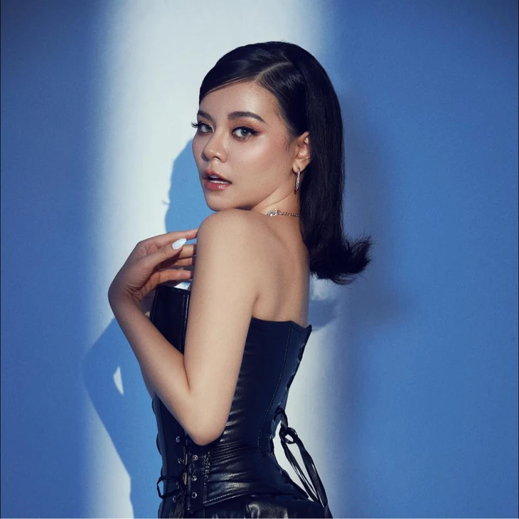 'Ai đưa em về' gây sốt toàn cầu