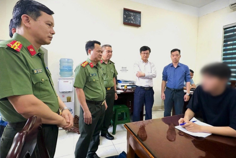 Nam sinh lớp 12 tạo mã độc cung cấp cho đường dây tội phạm công nghệ cao