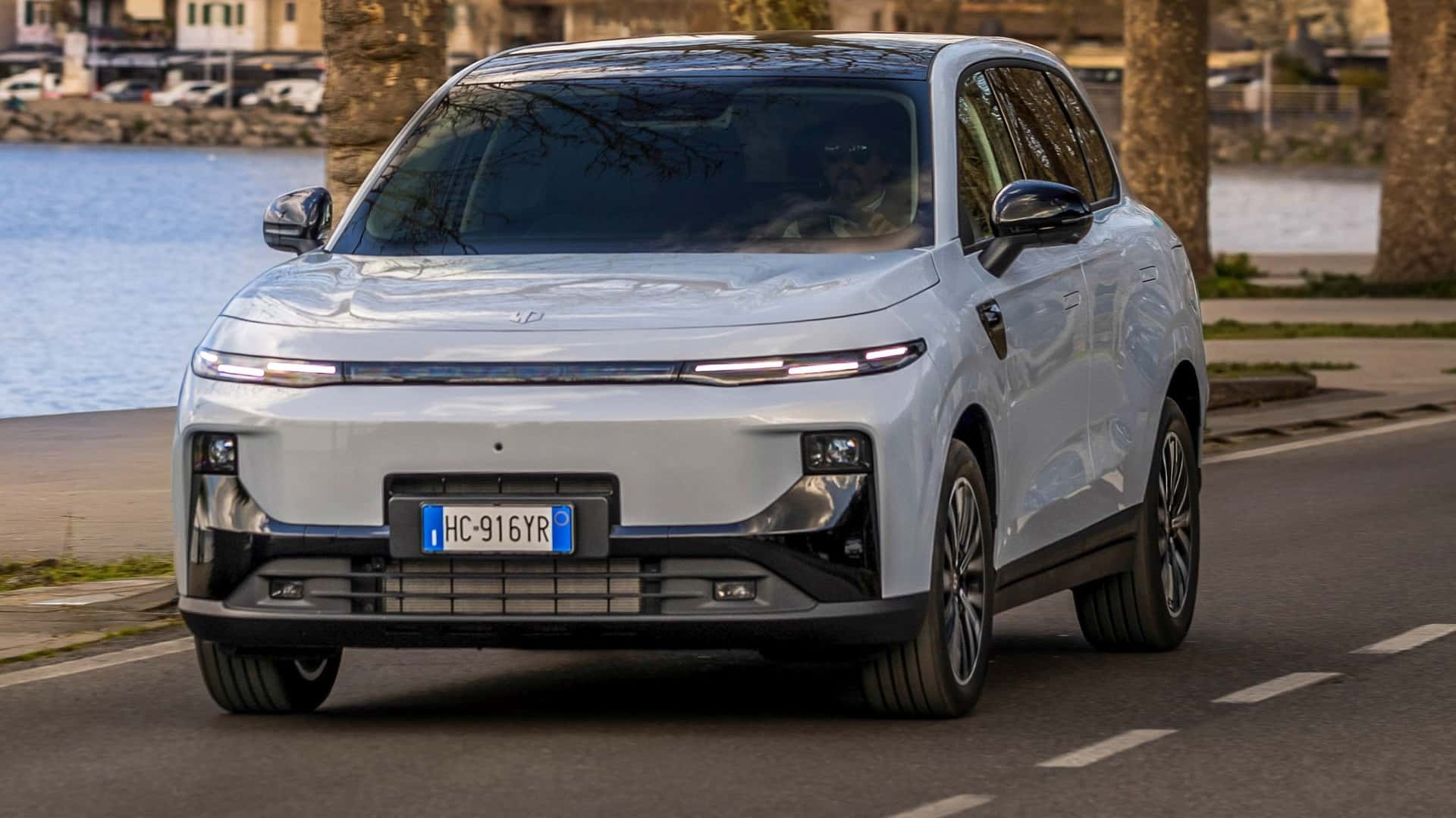 Leapmotor B10 REEV hybrid 2026: probamos un híbrido etiqueta 0 muy barato