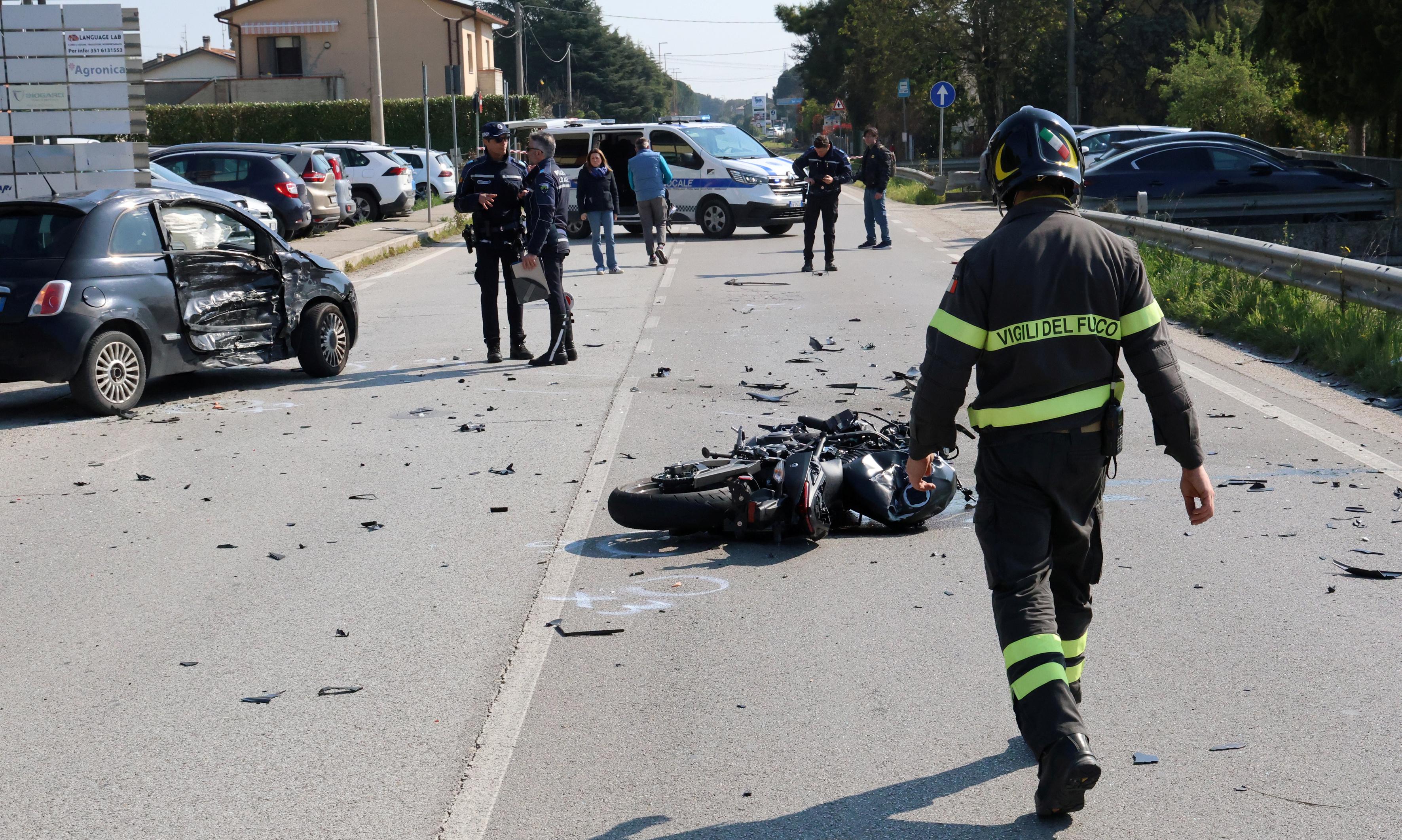 Si schianta con la moto contro un cancello: Sofia Pusceddu muore dopo ...