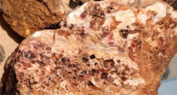 Exultant samples 'exceptionally' high-grade rock chips at Undoo Creek