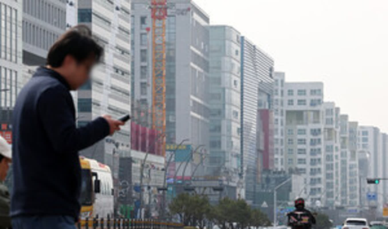 부동산 세제 개편 논의와 중동 전쟁 여파로 인한 기름값 상승