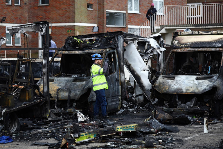 2-arrested-in-connection-with-london-arson-attack-on-jewish-charity-s