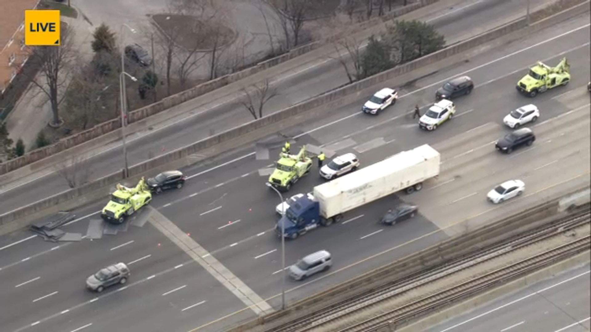 Crash partially shuts down expressway near I-90/94 split; ISP says ...