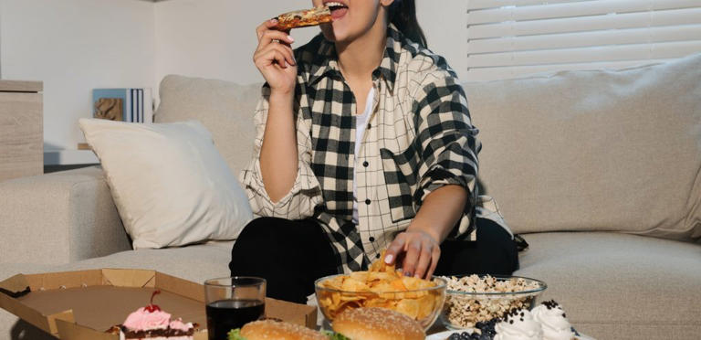 الإفراط في تناول الطعام يؤثر على الصحة