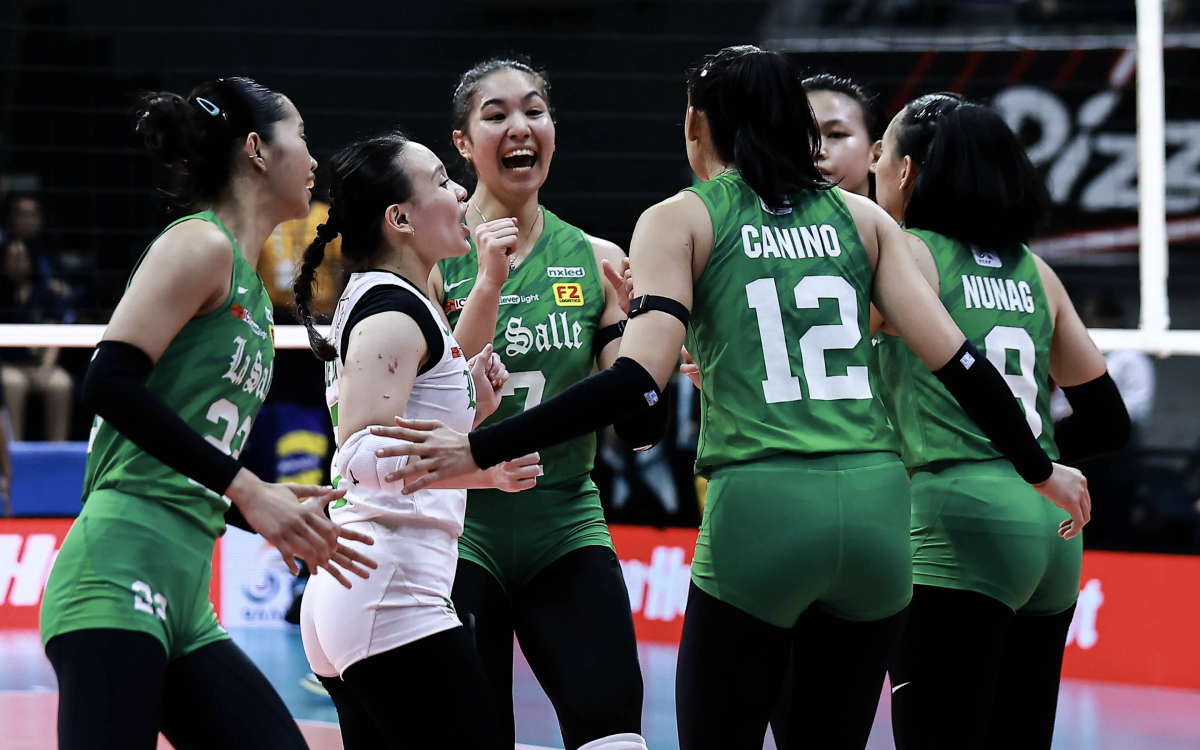 La Salle repeats over UST to go 9-0 in UAAP women's volley