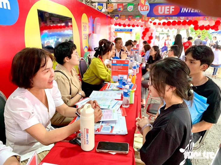 Nhu cầu nhân lực ngành truyền thông, PR ra sao?