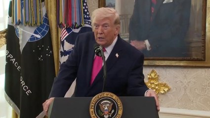 Trump claims only 'fake news' wants Iran war to continue