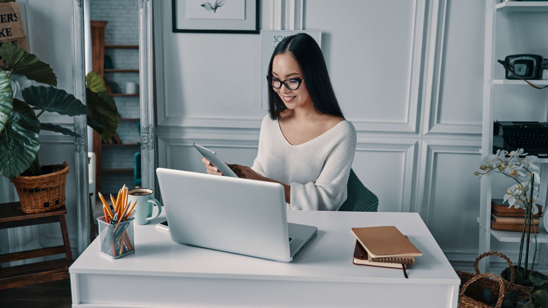 9 best remote jobs for beginners that pay $50K–$80K