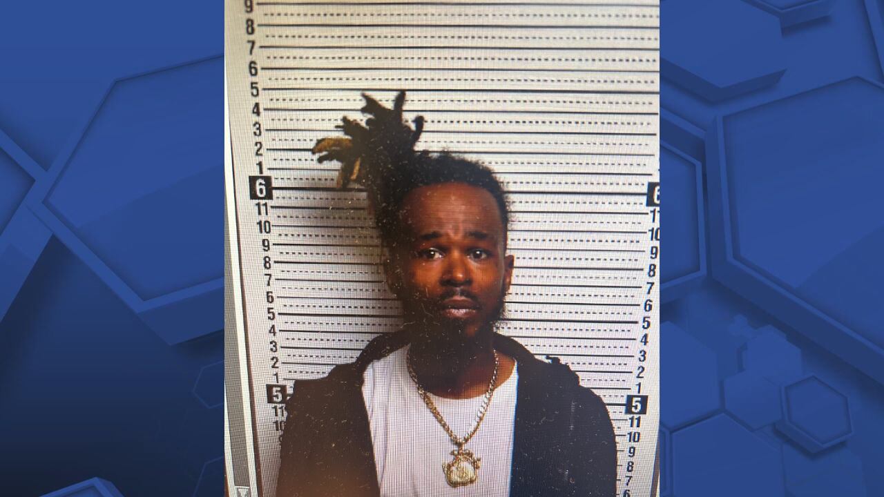 Man charged after police find drugs, cash in Eufaula search