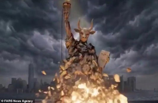 The simulated attack begins with a violent strike to the statue’s torso, where a massive fireball erupts and a shockwave ripples outward across the harbor