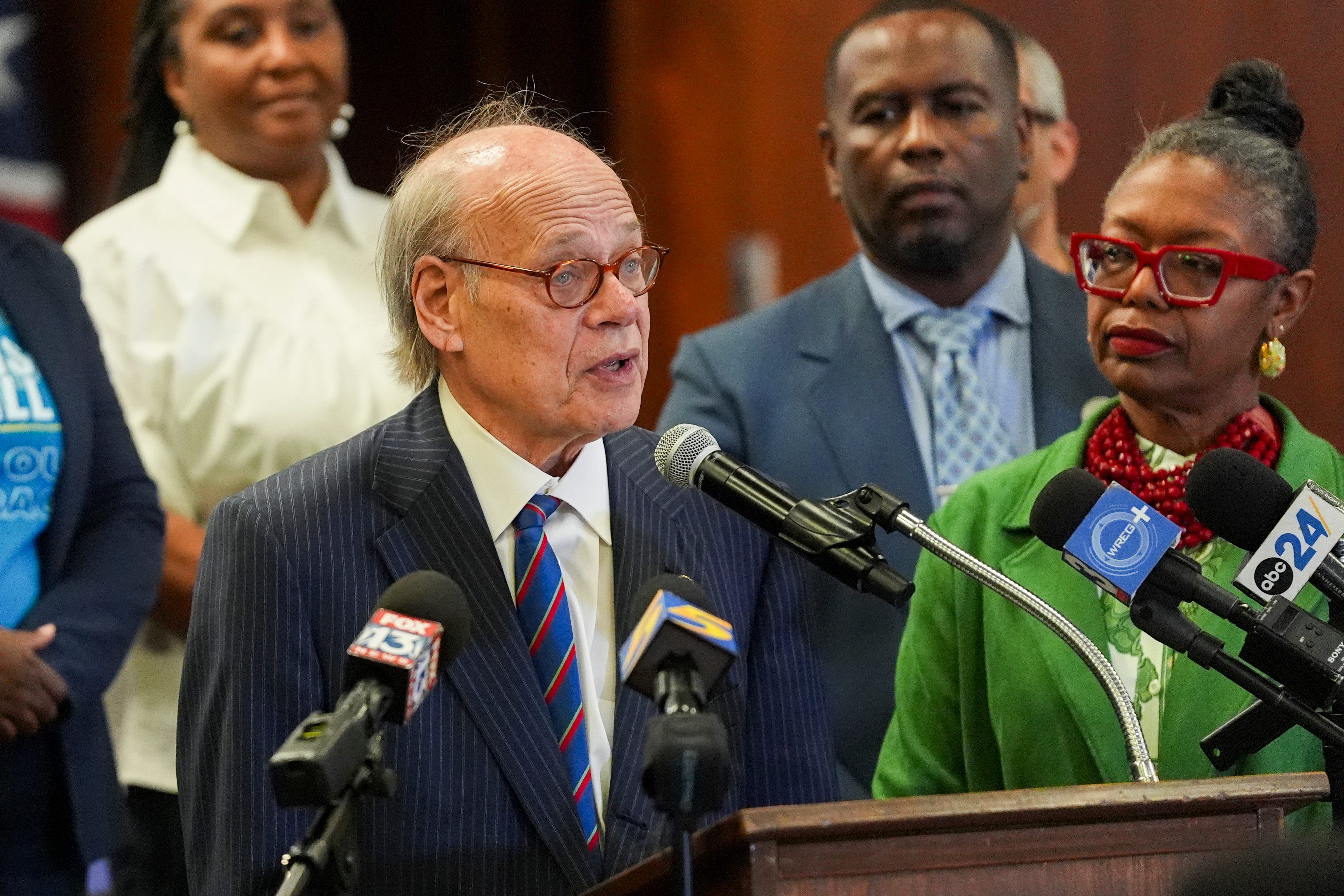Rep. Cohen calls on Trump to commute non-violent marijuana sentences
