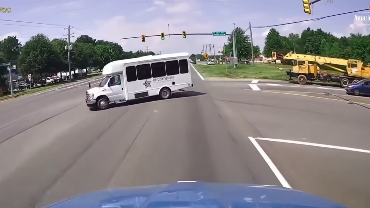 Arrogant Cutaway Bus Driver Flips Off Trucker, Nearly Gets Flattened by ...
