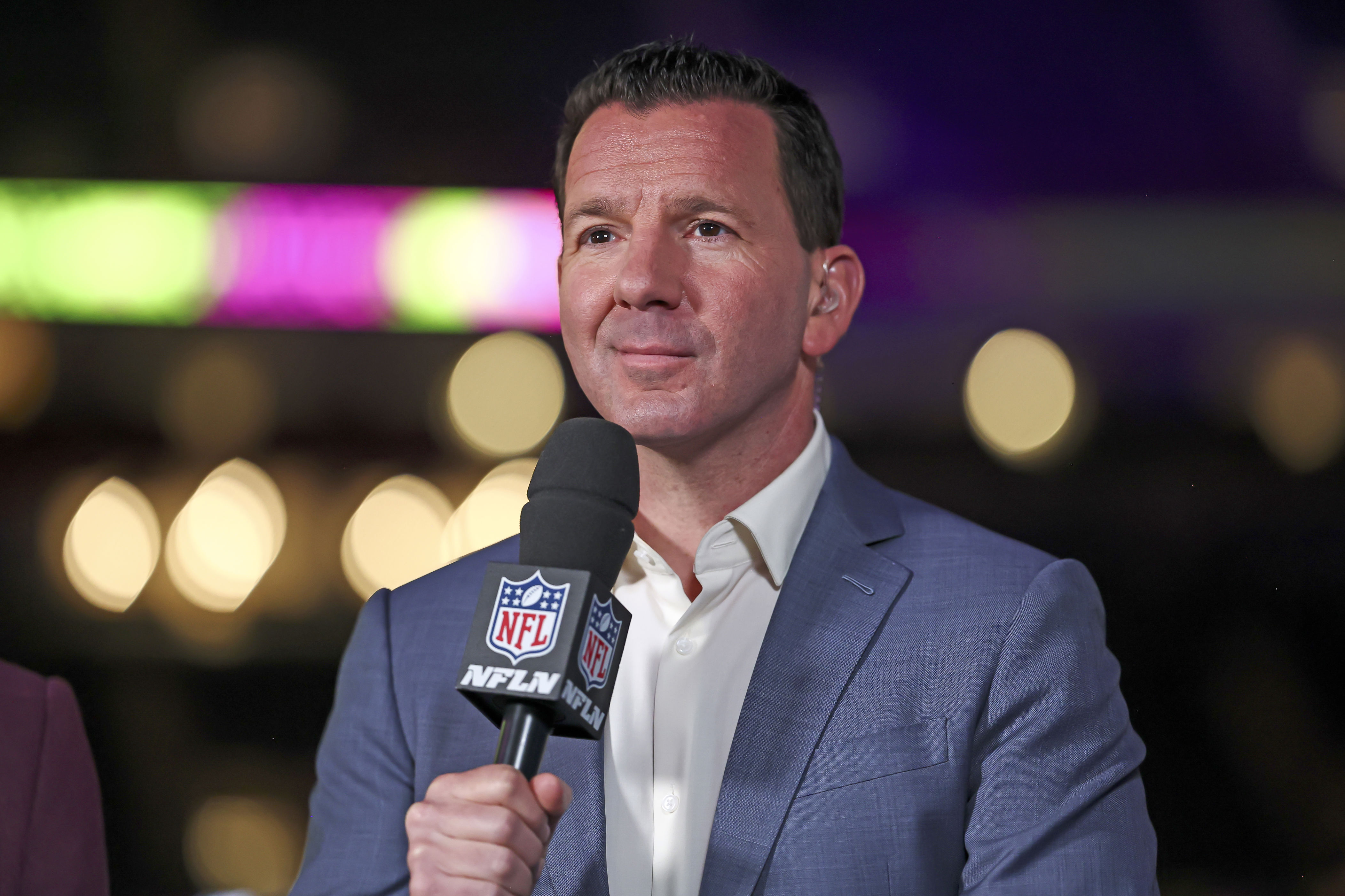 NFL insider Ian Rapoport facing backlash over Travis Kelce incident<br><br>