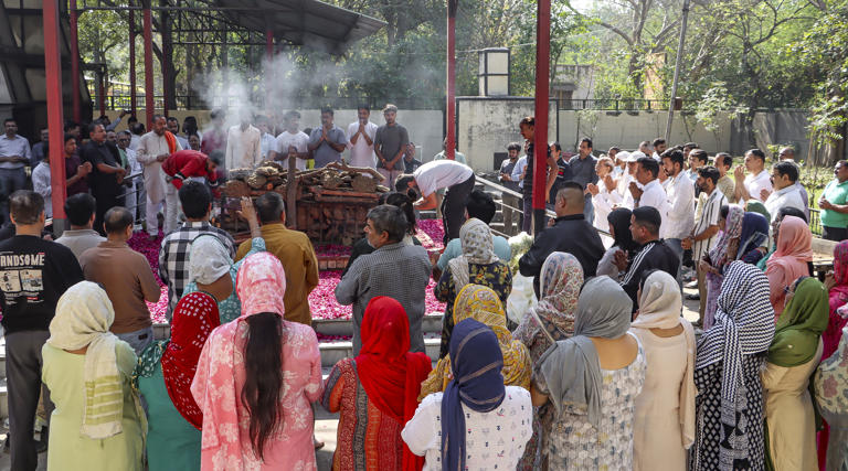 'He is in a happy place now': Harish Rana's last rites conducted ...