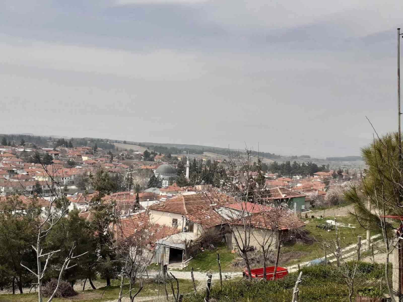 Baklan’da milyonlarca yıllık deniz yıldızı fosili bulundu