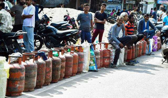 New directive from petroleum ministry to encourage natural gas usage