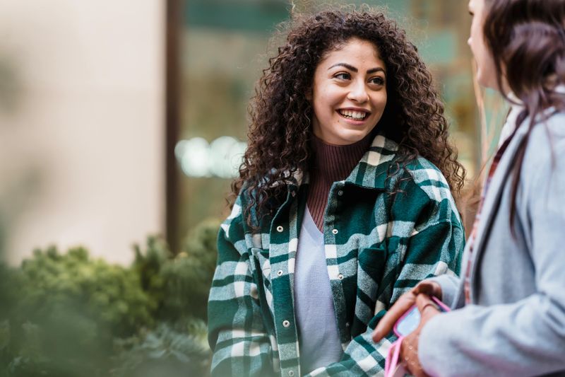 7 signs you're afraid to be vulnerable without even realizing it