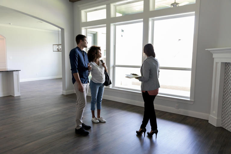 Mortgage applications today: Home loan and refinancing drop another ...
