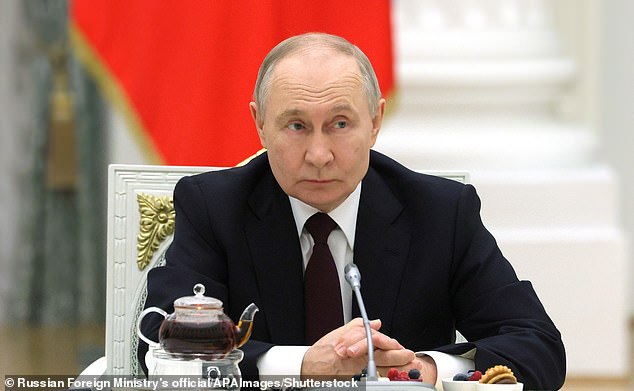 Putin jams internet in parts of Russia after Israel used Iran's CCTV ...
