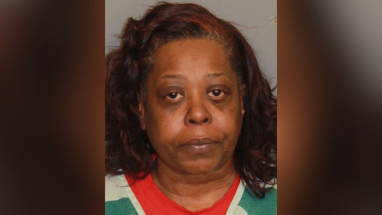 Woman indicted in hot car death of 3-year-old