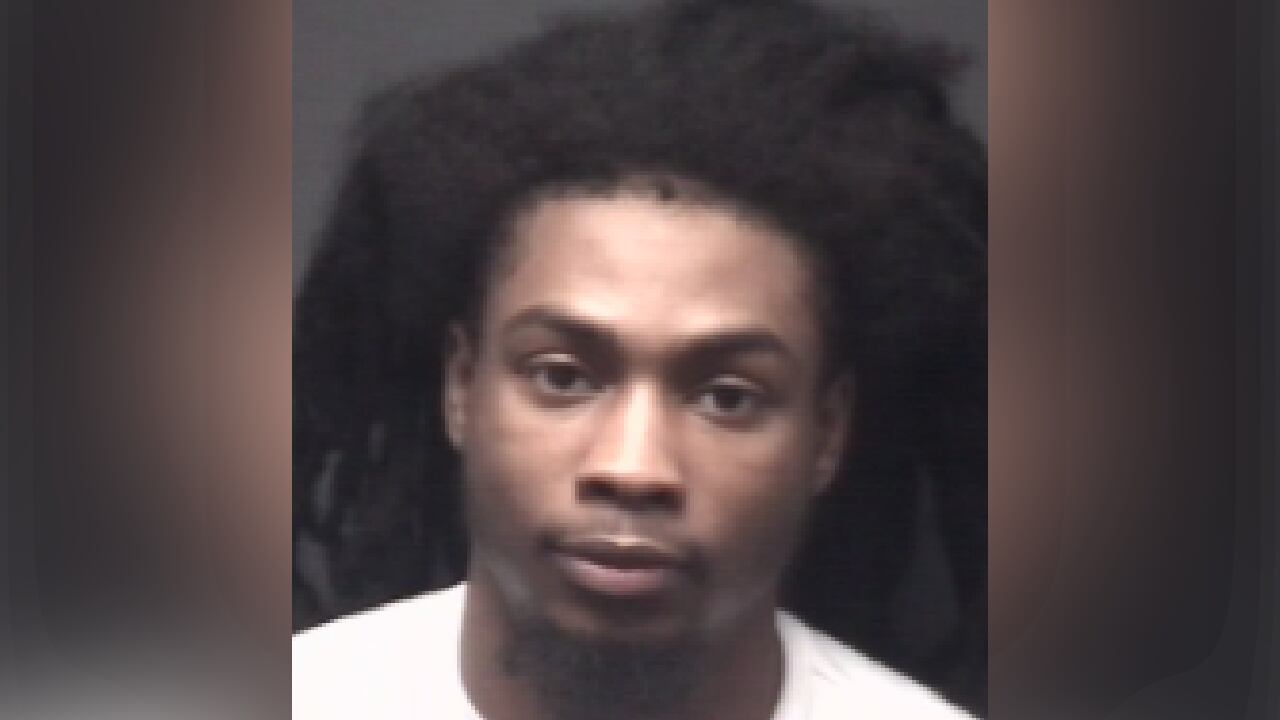 Greenville man arrested after traffic stop leads to deputy chase