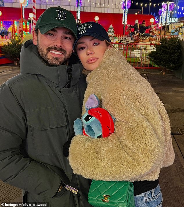 Olivia Attwood cuts ties with Bradley as she removes his surname from ...