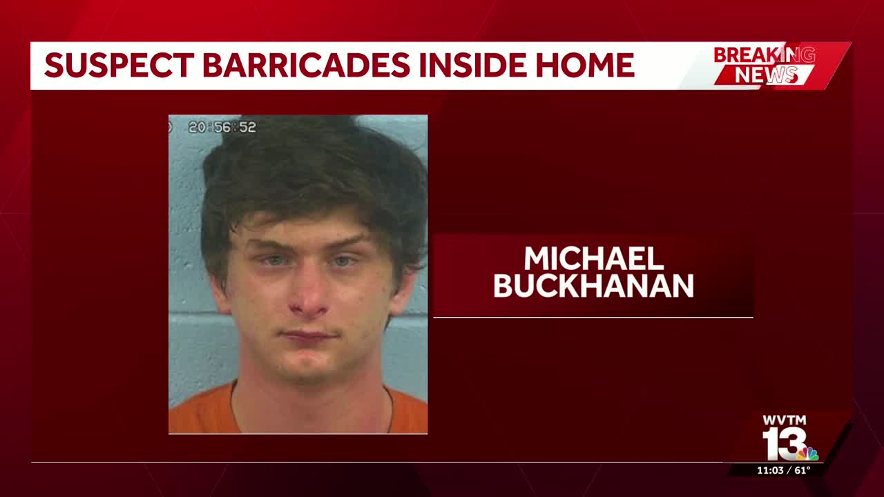 Armed suspect surrenders after 3-hour police standoff in Gadsden