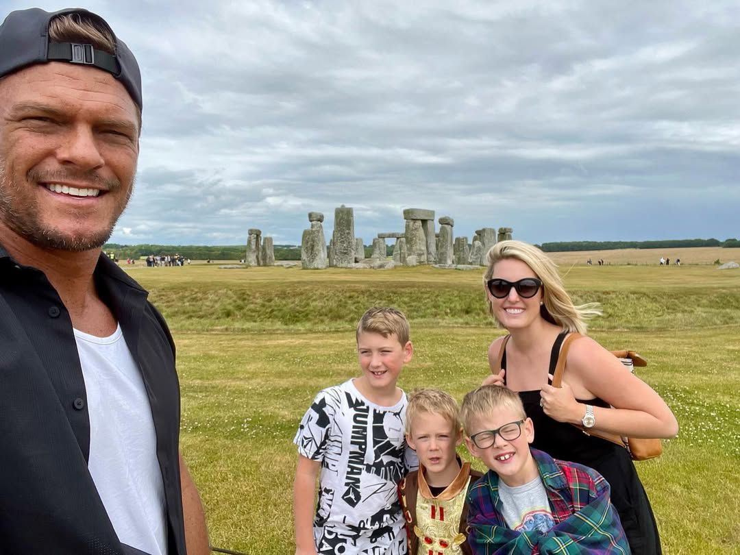 What to know about Alan Ritchson's 3 kids