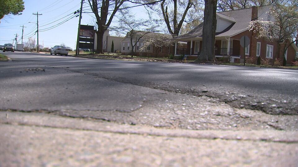 Hit-and-run crash leaves Kings Mountain community in shock, search for driver underway<br><br>