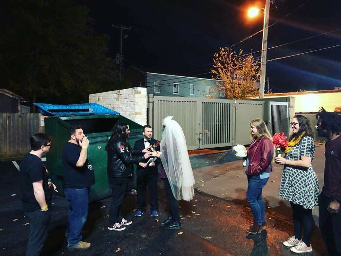 35 Times Budget Weddings Went Totally Wrong