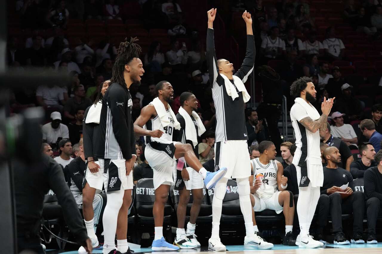 San Antonio Spurs back in NBA playoffs. Here's when and where to buy ...