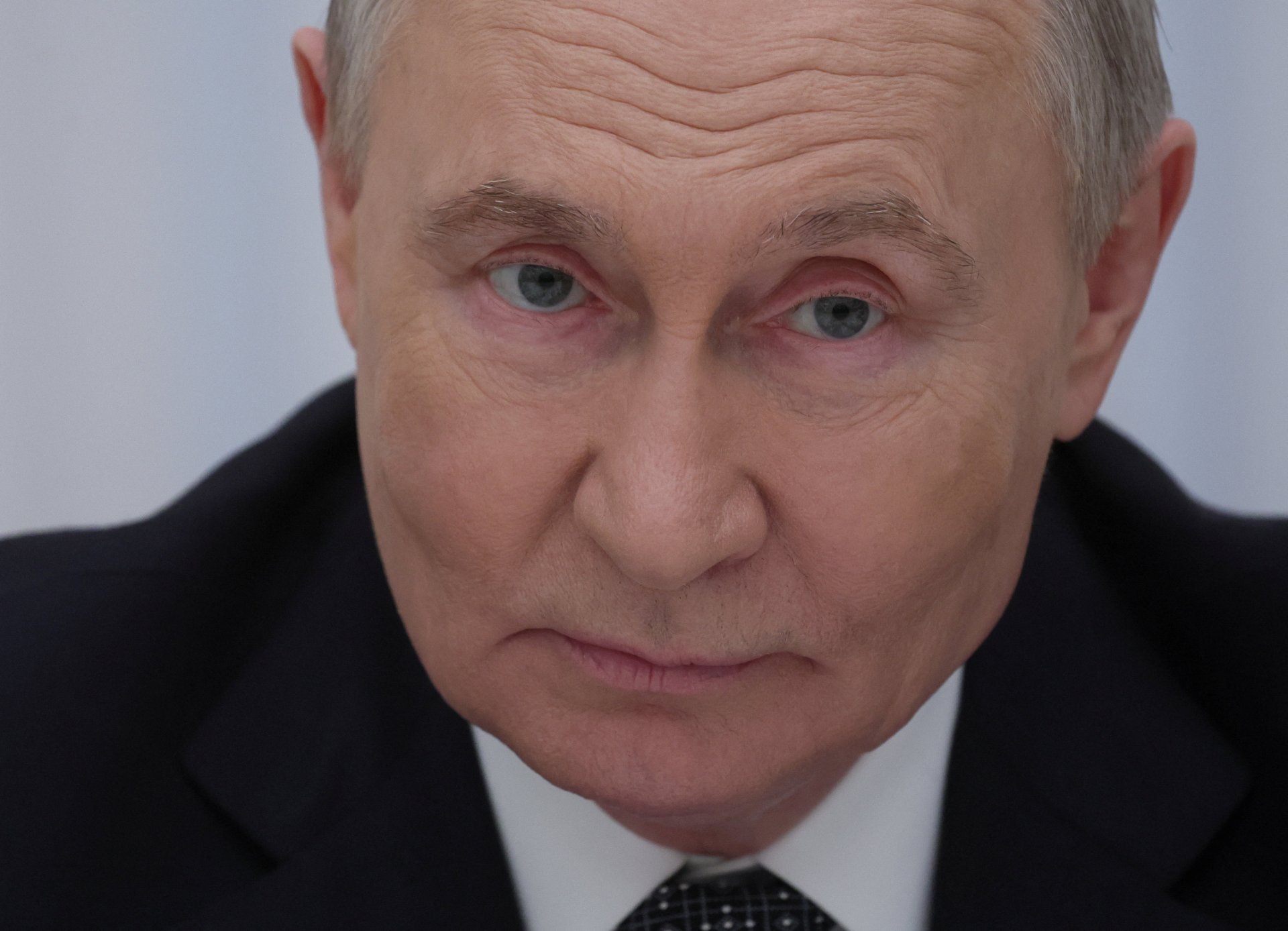 Russland: voldsom trend etter Putin-grep