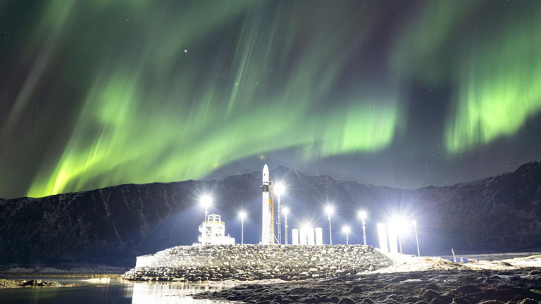 Rocket shines under the northern lights | Space photo of the day for ...