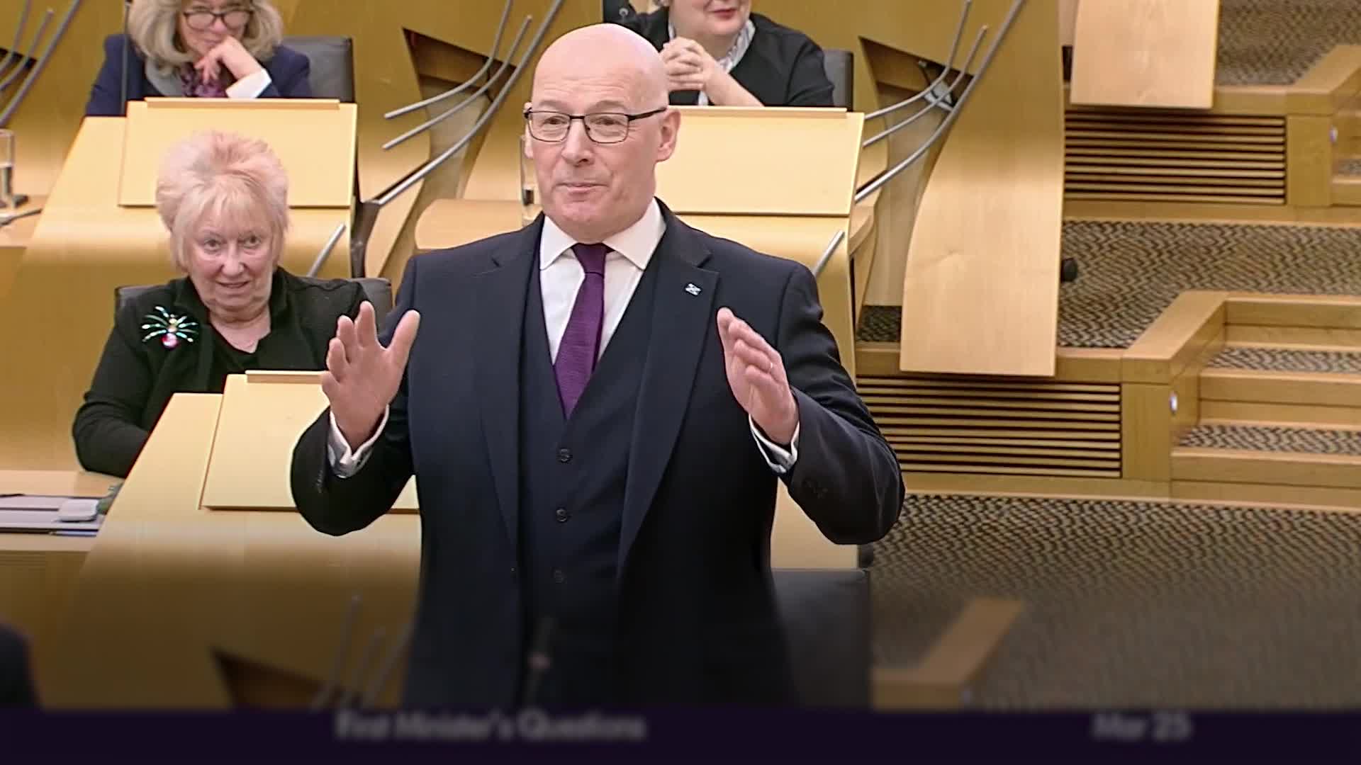 Swinney says he is 'raring to go' for election in final FMQ session