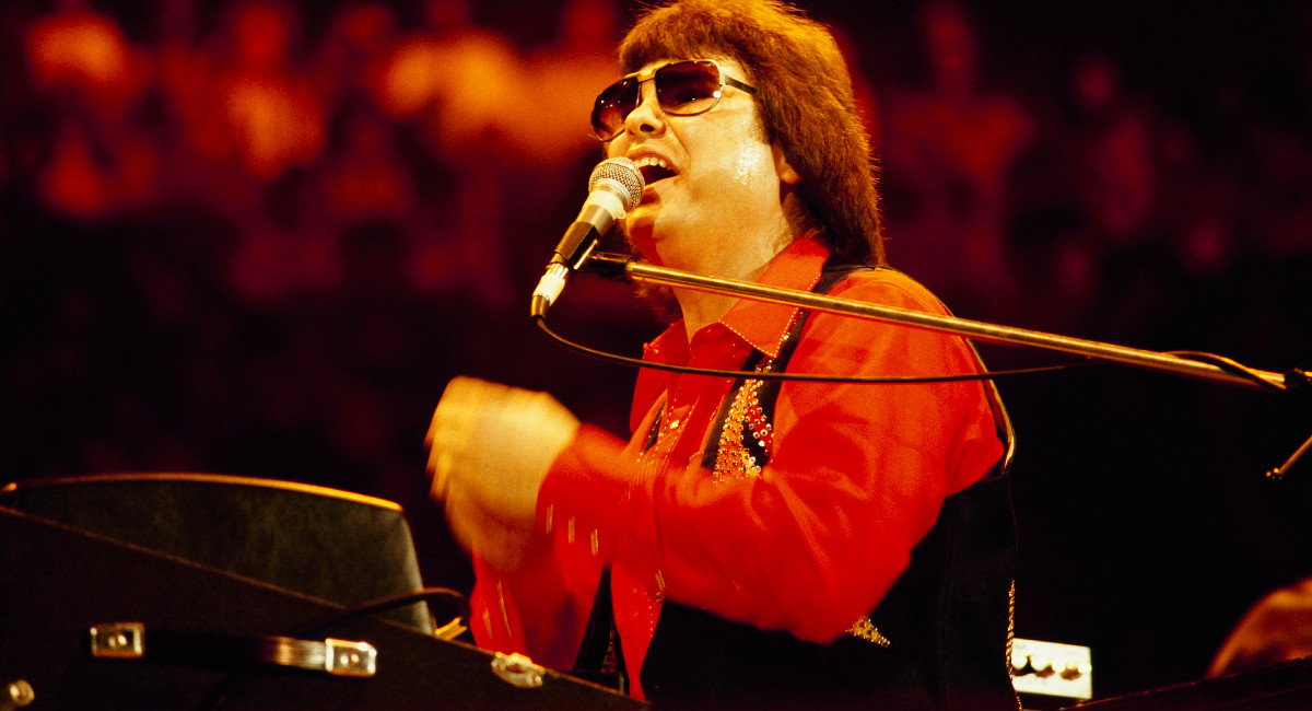 Ronnie Milsap's 1980 hit started 10 consecutive No. 1 songs on Billboard