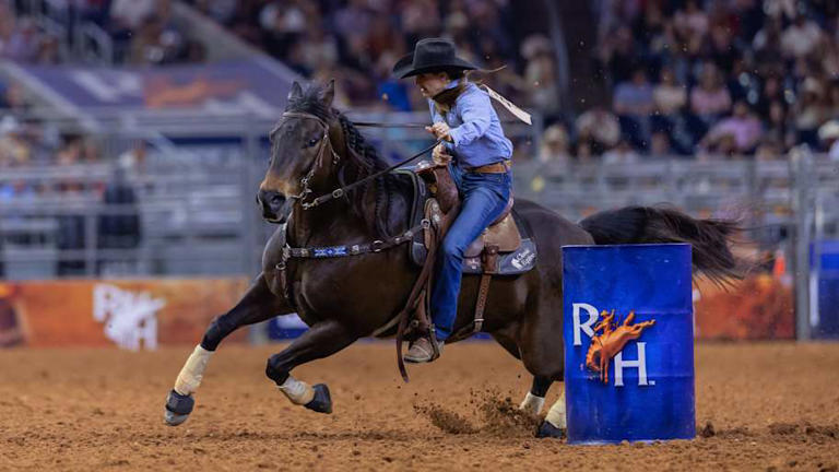 These 3 barrel racers lead the WPRA world standings after RODEOHOUSTON