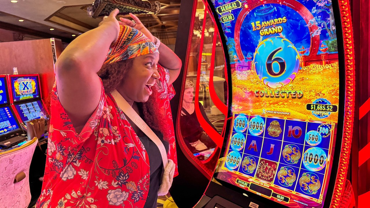 I chose the new Lion Lake Fortune slot! 🎰