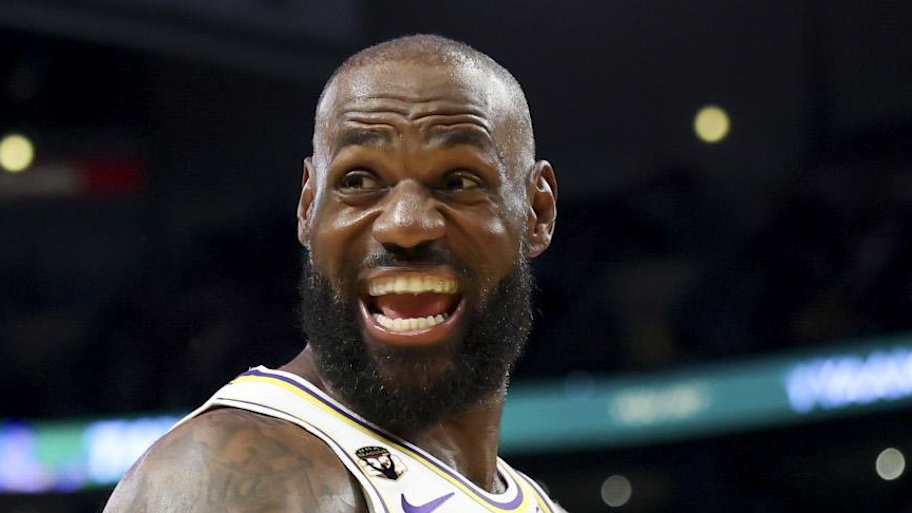 LeBron taking a step back has unlocked something Lakers fans could only ...