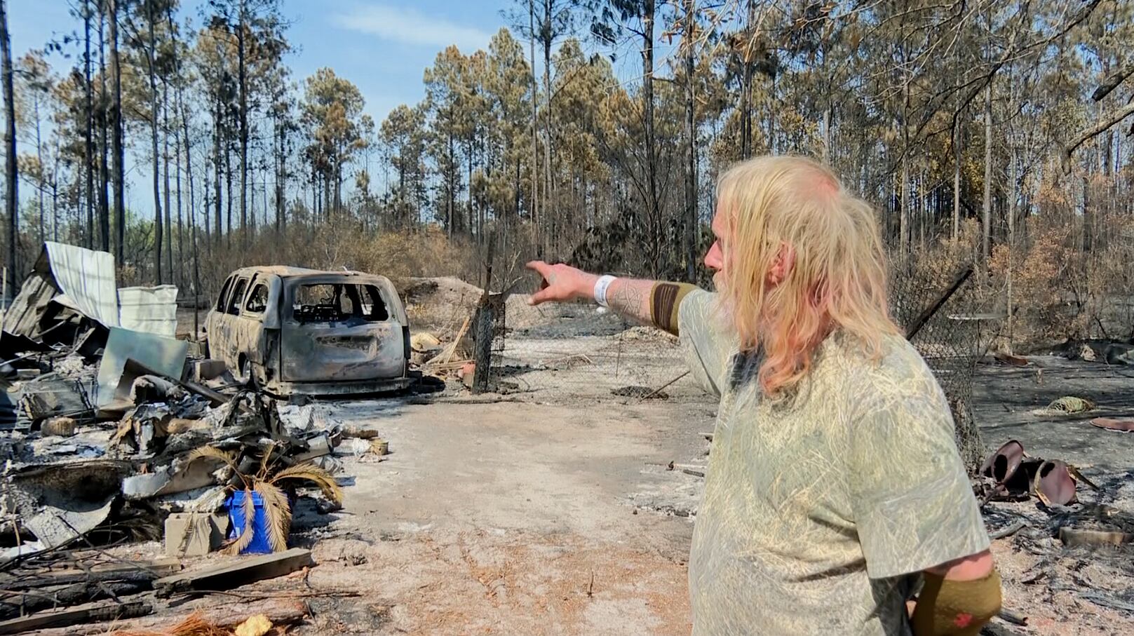 'She's a hero': Mossy Pond wildfire survivors share their stories as ...