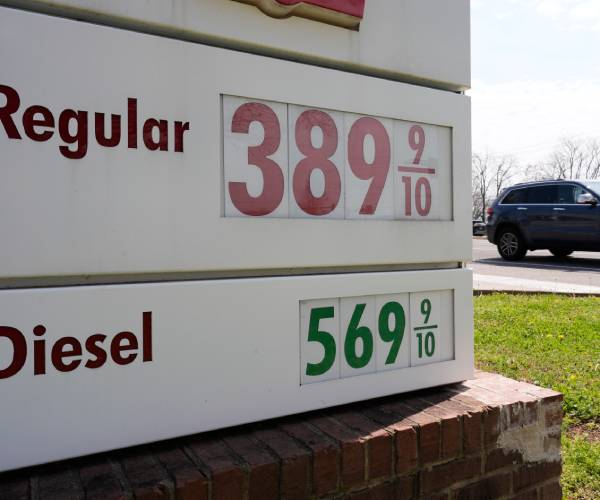 US fuel prices dip as 2 states hit record highs