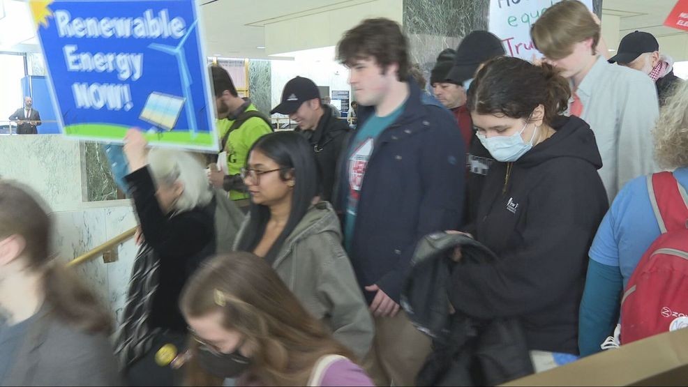 Protestors rally against Hochul's proposed changes to climate law